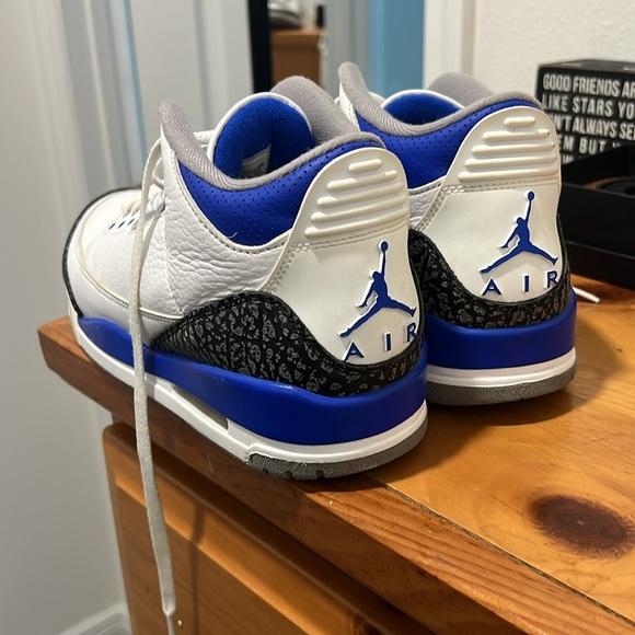 Air Jordan 3 Retro - Racer Blue - Picture 2 of 6